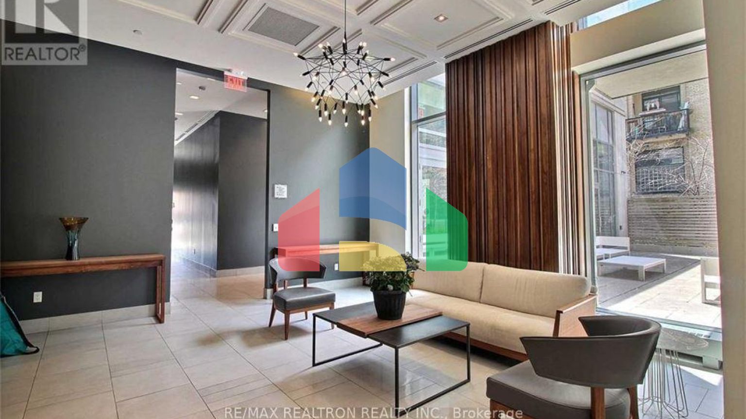 Residential - Condo/Apartment - Toronto, Canada - Canada