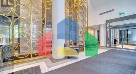 Residential - Single Family Home - Toronto, Canada - Canada