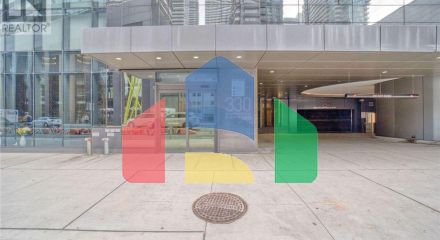 Residential - Single Family Home - Toronto, Canada - Canada