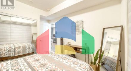 Residential - Single Family Home - Toronto, Canada - Canada