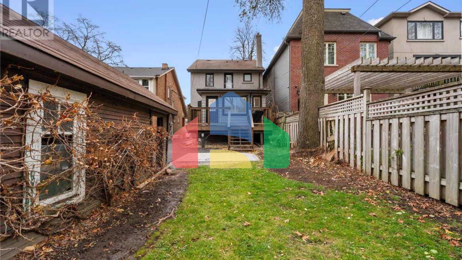 Residential - Single Family Home - Toronto, Canada - Canada