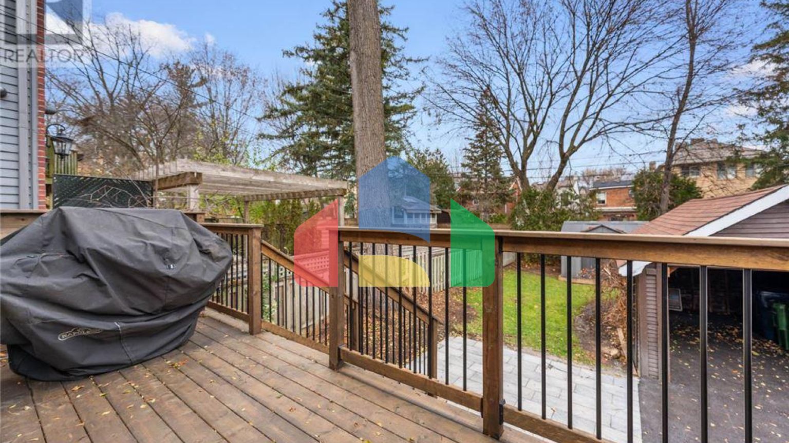 Residential - Single Family Home - Toronto, Canada - Canada