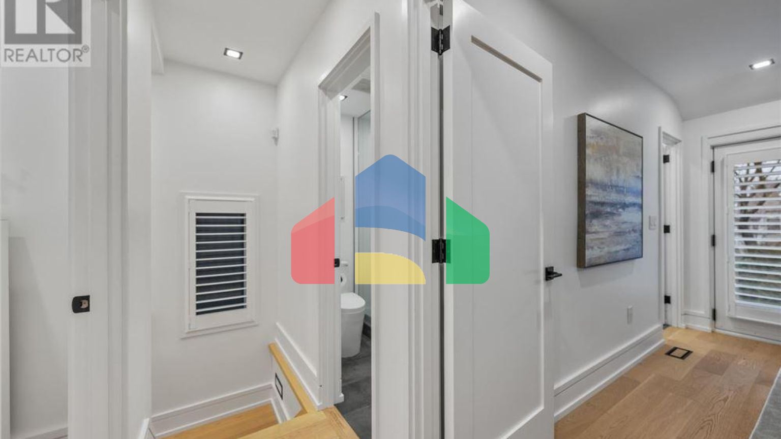 Residential - Single Family Home - Toronto, Canada - Canada