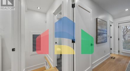 Residential - Single Family Home - Toronto, Canada - Canada