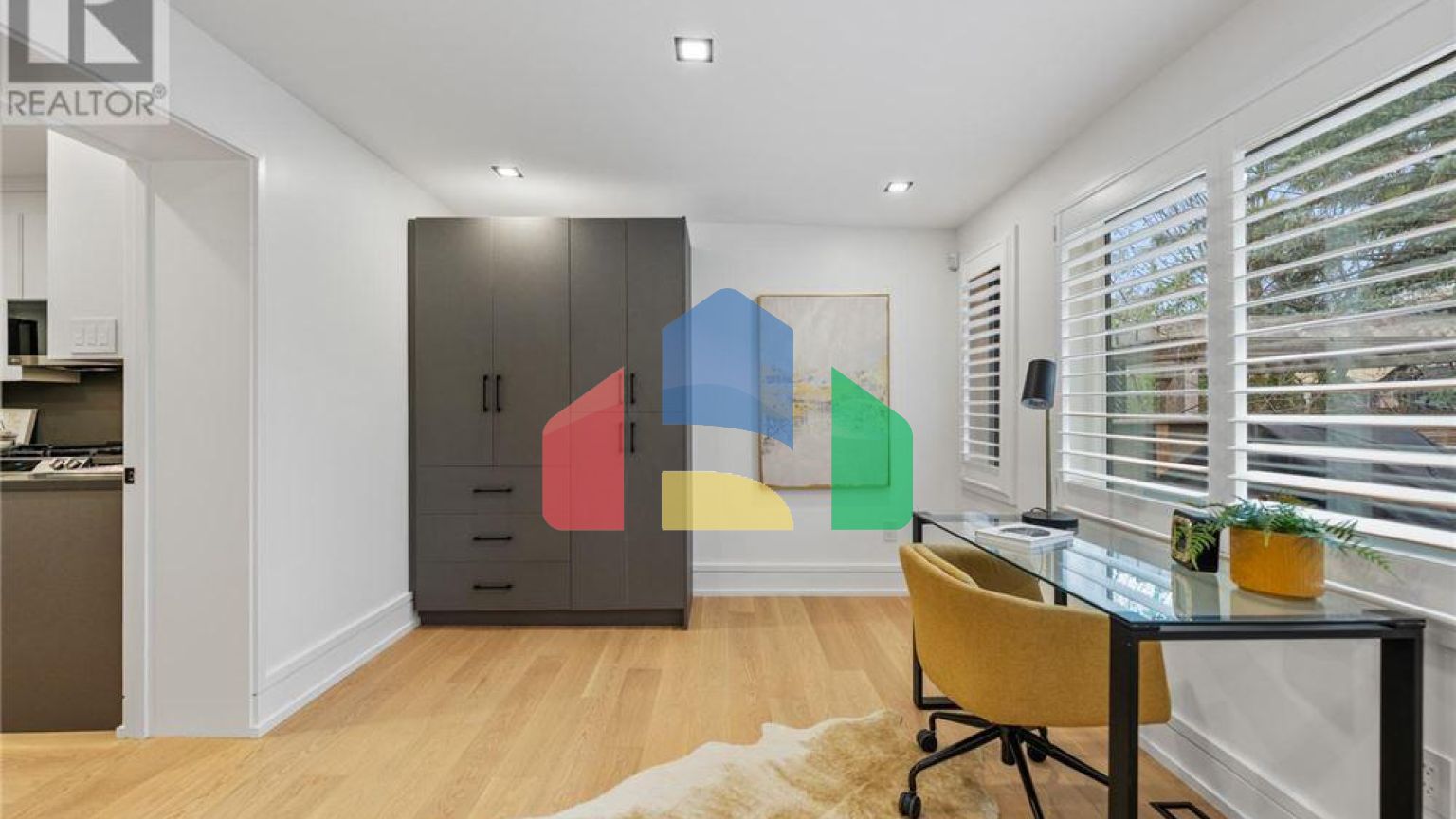 Residential - Single Family Home - Toronto, Canada - Canada