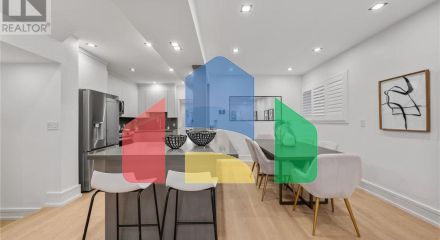 Residential - Single Family Home - Toronto, Canada - Canada