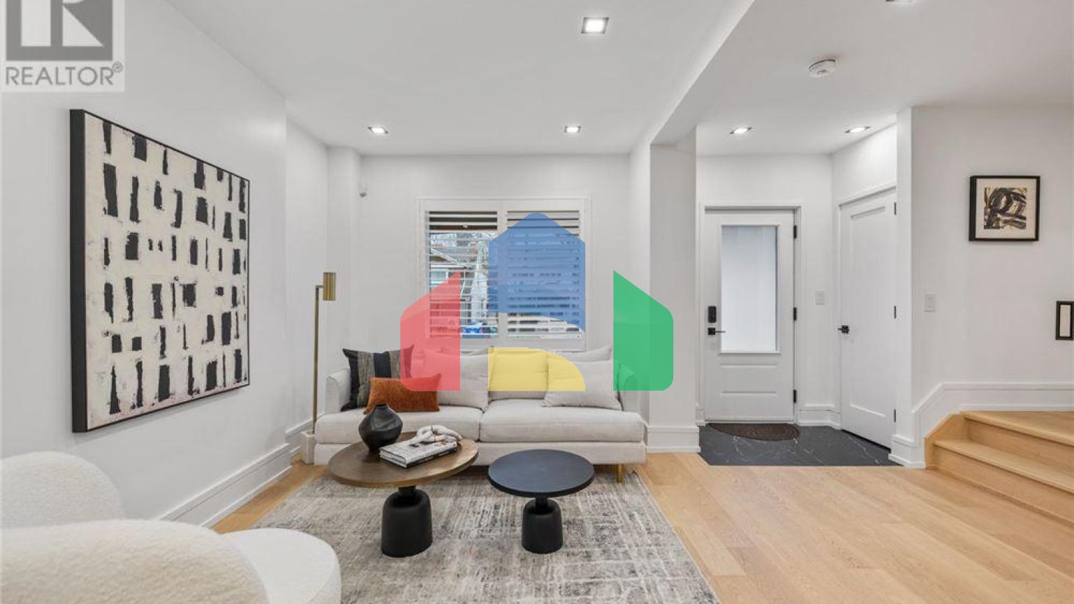 Residential - Single Family Home - Toronto, Canada - Canada