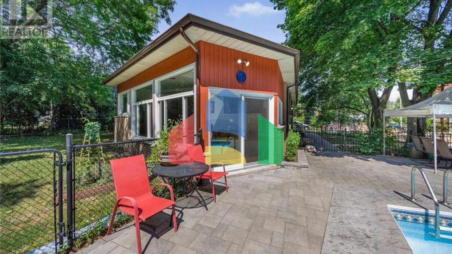 Residential - Single Family Home - Toronto, Canada - Canada