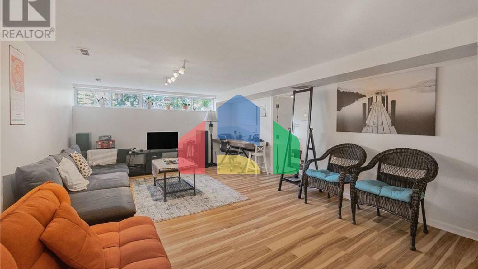 Residential - Single Family Home - Toronto, Canada - Canada