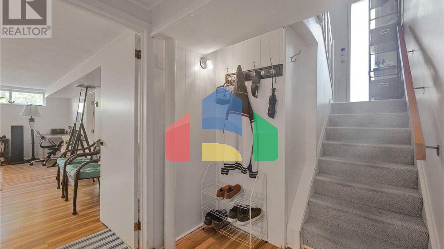 Residential - Single Family Home - Toronto, Canada - Canada