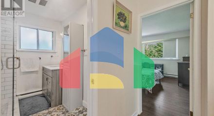 Residential - Single Family Home - Toronto, Canada - Canada