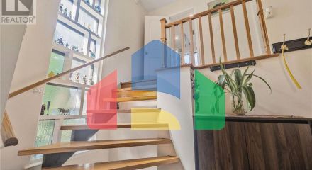 Residential - Single Family Home - Toronto, Canada - Canada