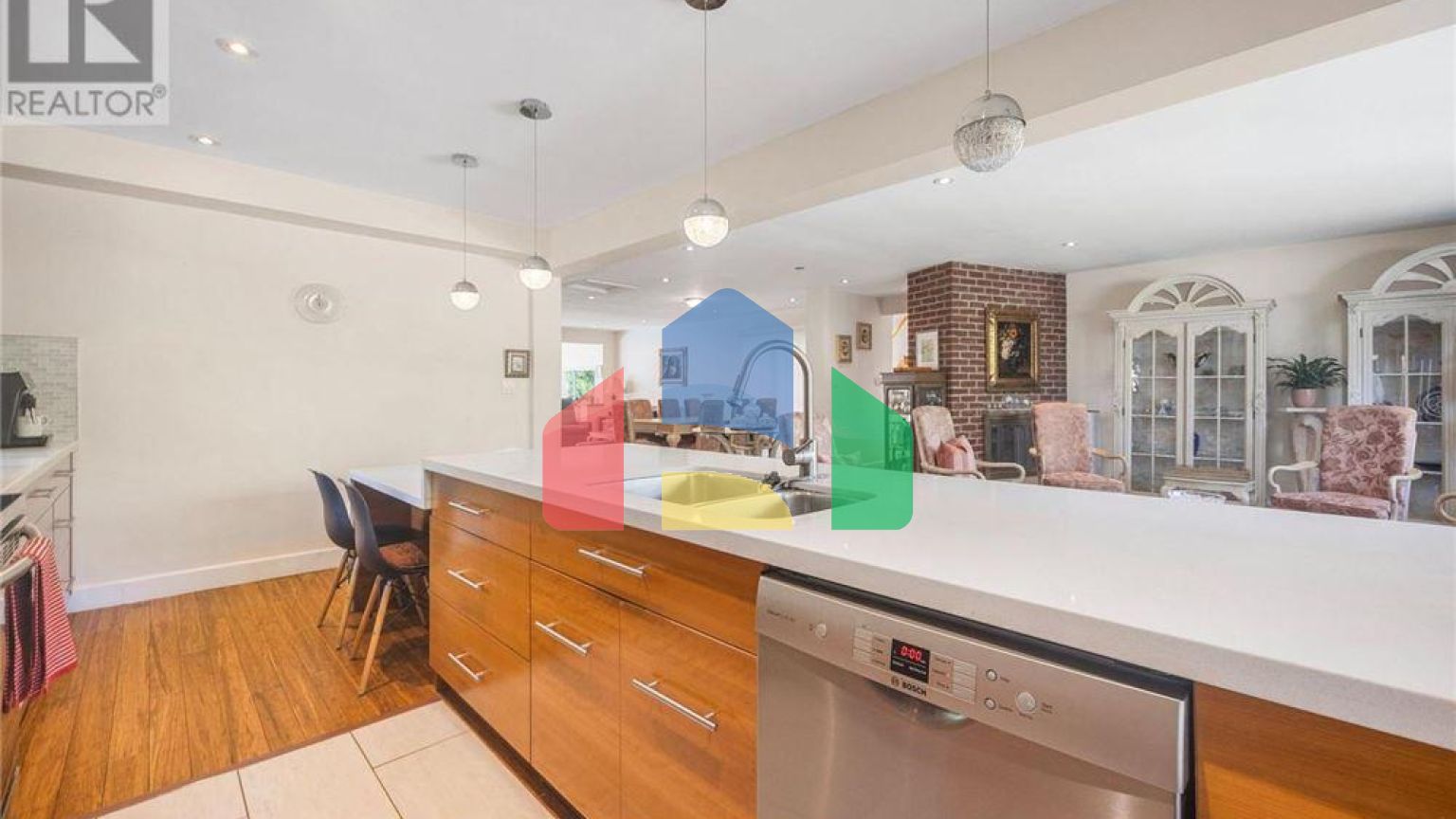 Residential - Single Family Home - Toronto, Canada - Canada