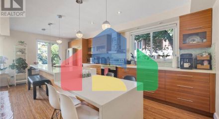 Residential - Single Family Home - Toronto, Canada - Canada