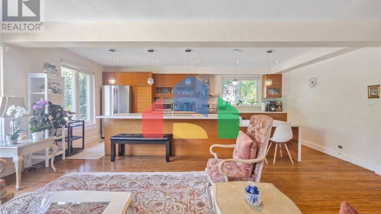 Residential - Single Family Home - Toronto, Canada - Canada