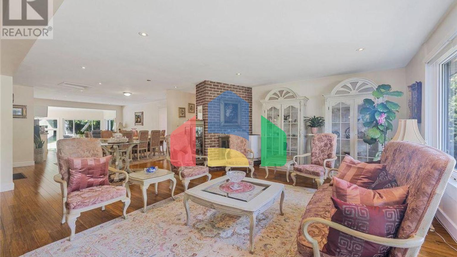 Residential - Single Family Home - Toronto, Canada - Canada