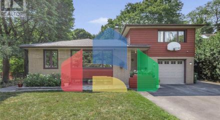 Residential - Single Family Home - Toronto, Canada - Canada