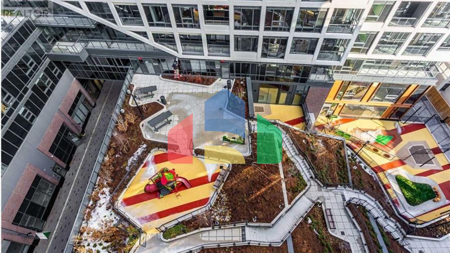 Residential - Single Family Home - Toronto, Canada - Canada