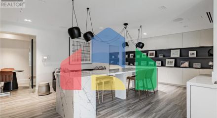 Residential - Single Family Home - Toronto, Canada - Canada