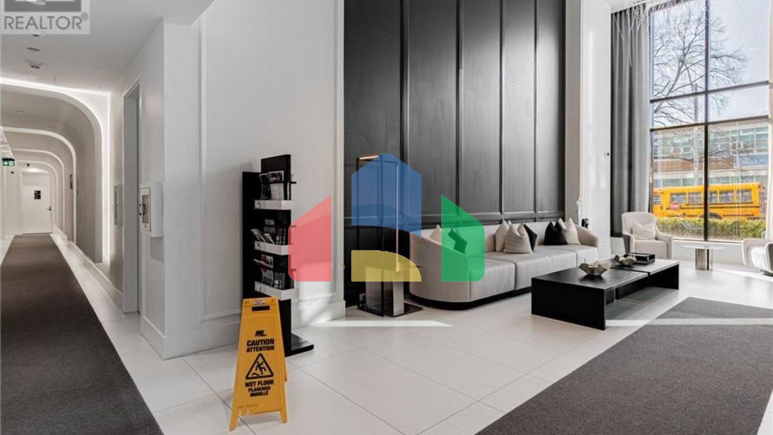 Residential - Single Family Home - Toronto, Canada - Canada