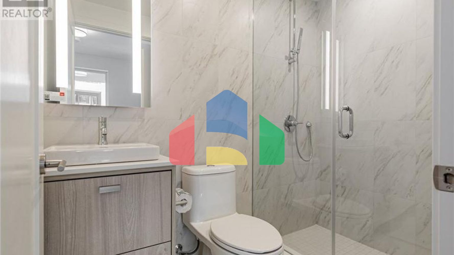 Residential - Single Family Home - Toronto, Canada - Canada