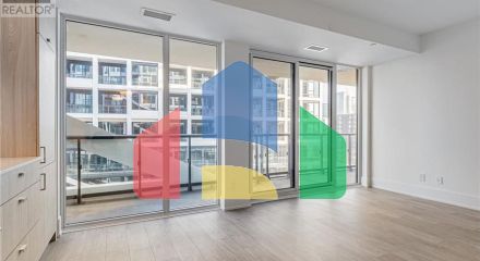 Residential - Single Family Home - Toronto, Canada - Canada