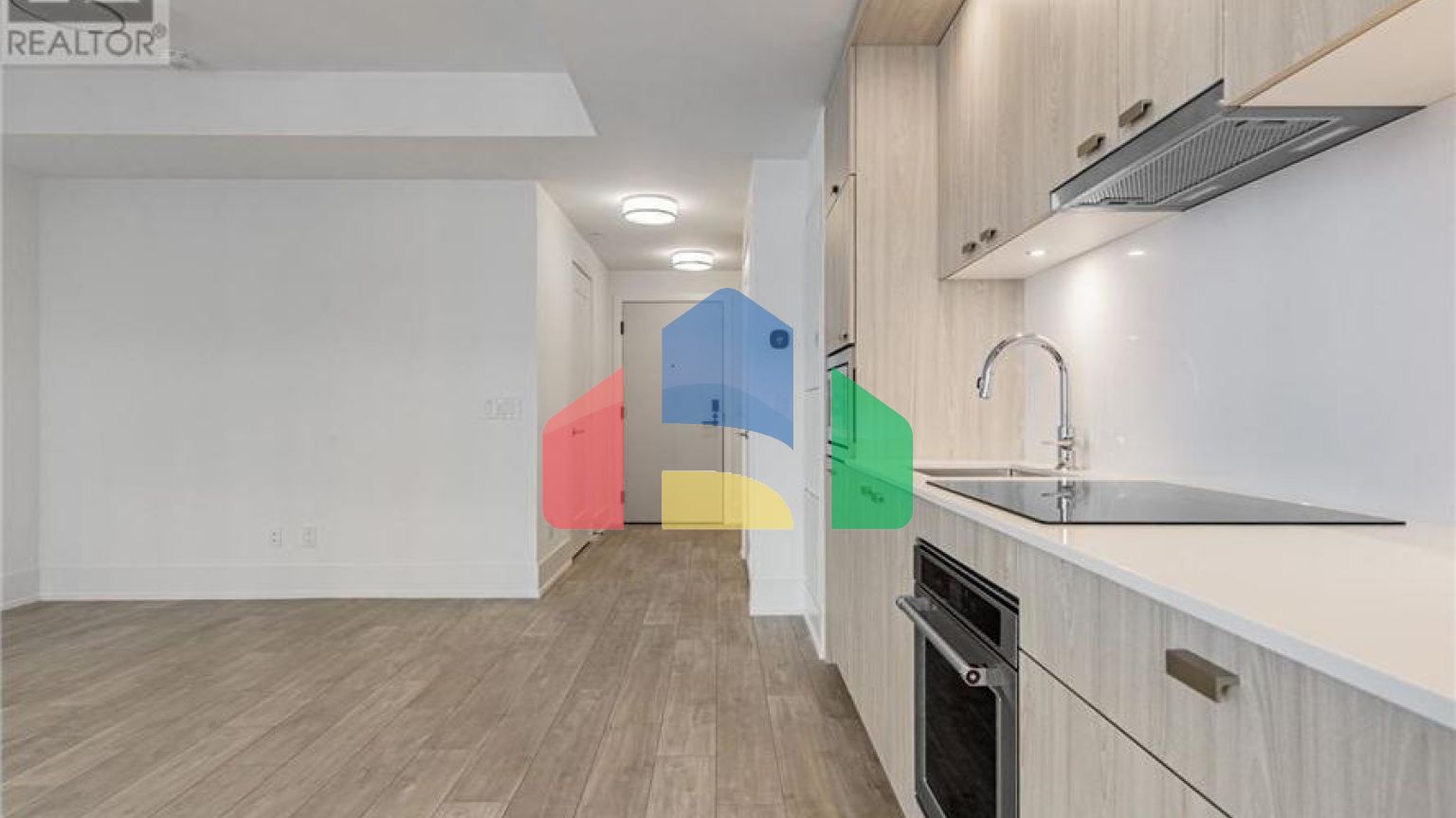 Residential - Single Family Home - Toronto, Canada - Canada