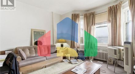 Residential - Single Family Home - Toronto, Canada - Canada