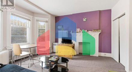 Residential - Single Family Home - Toronto, Canada - Canada