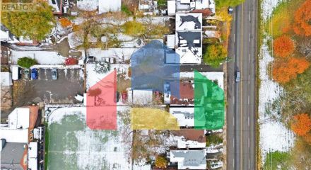 Residential - Single Family Home - Toronto, Canada - Canada