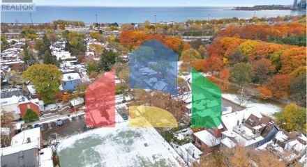 Residential - Single Family Home - Toronto, Canada - Canada