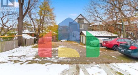 Residential - Single Family Home - Toronto, Canada - Canada