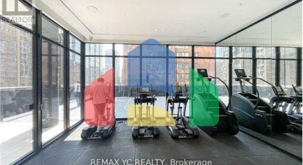 Residential - Single Family Home - Toronto, Canada - Canada