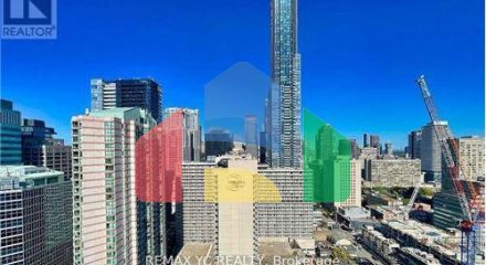 Residential - Single Family Home - Toronto, Canada - Canada