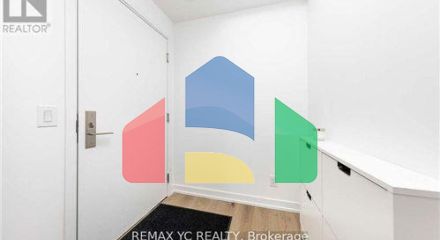 Residential - Single Family Home - Toronto, Canada - Canada