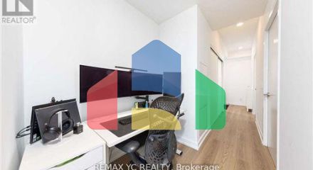 Residential - Single Family Home - Toronto, Canada - Canada