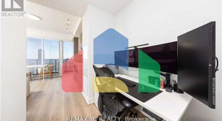 Residential - Single Family Home - Toronto, Canada - Canada