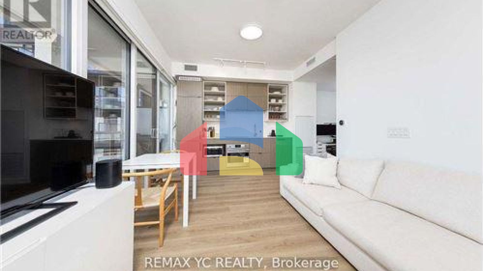 Residential - Single Family Home - Toronto, Canada - Canada