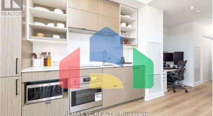 Residential - Single Family Home - Toronto, Canada - Canada