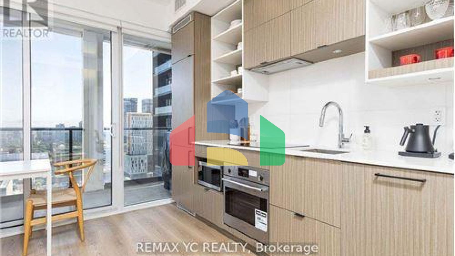 Residential - Single Family Home - Toronto, Canada - Canada