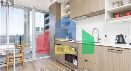 Residential - Single Family Home - Toronto, Canada - Canada