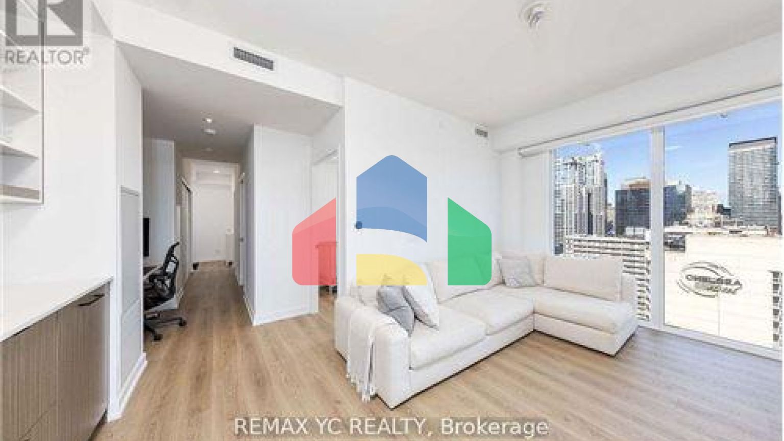 Residential - Single Family Home - Toronto, Canada - Canada