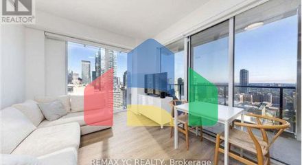 Residential - Single Family Home - Toronto, Canada - Canada