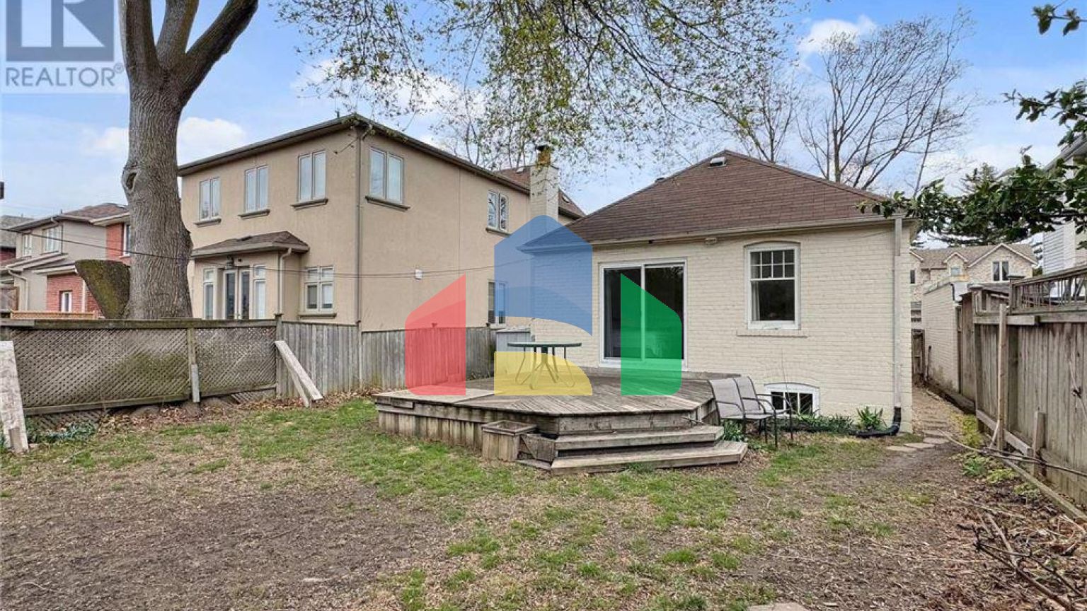 Residential - Single Family Home - Toronto, Canada - Canada