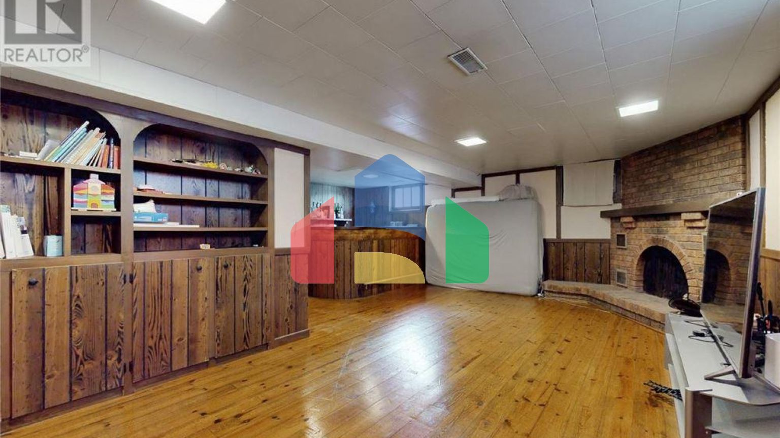 Residential - Single Family Home - Toronto, Canada - Canada