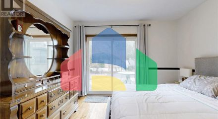 Residential - Single Family Home - Toronto, Canada - Canada