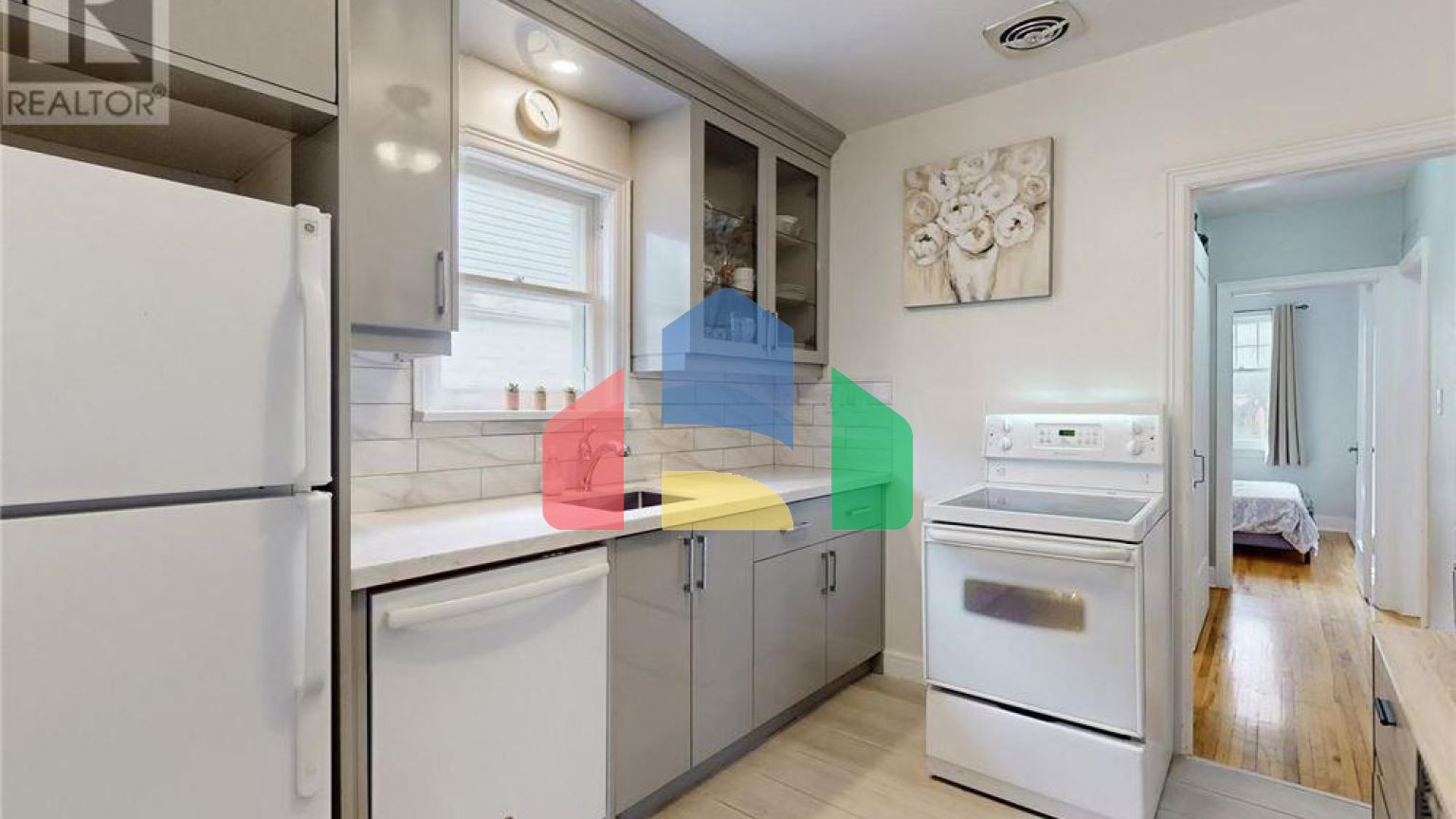 Residential - Single Family Home - Toronto, Canada - Canada