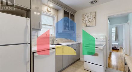 Residential - Single Family Home - Toronto, Canada - Canada