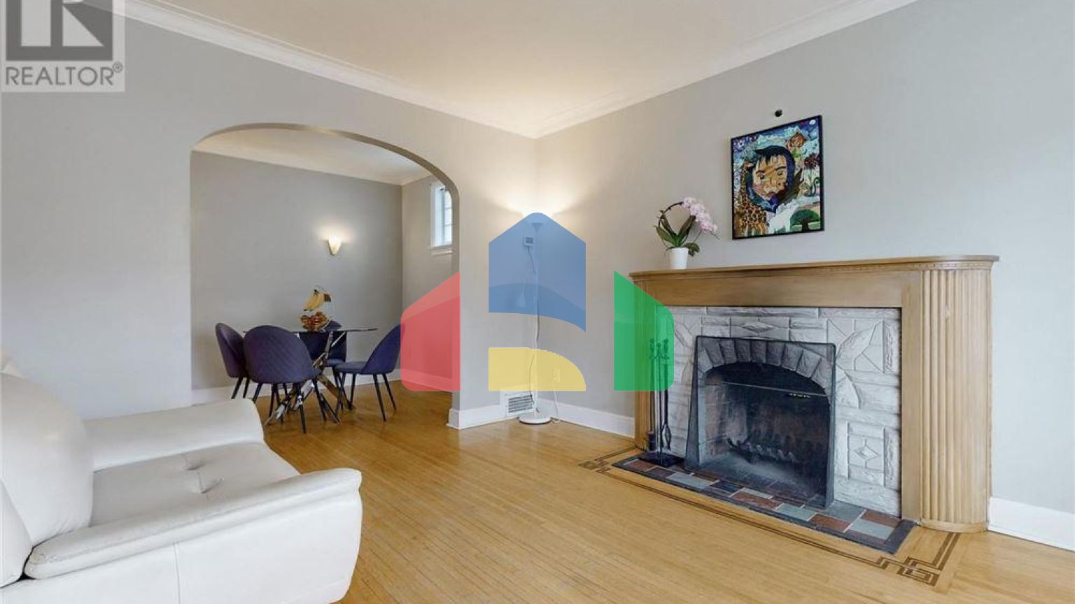 Residential - Single Family Home - Toronto, Canada - Canada