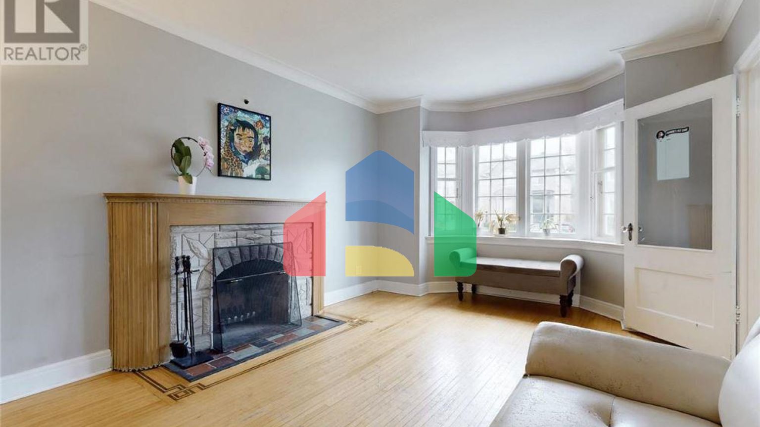 Residential - Single Family Home - Toronto, Canada - Canada